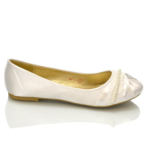 PEARLY WHITE BALLERINA PUMPS