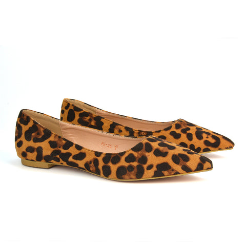 Leopard Pattern Pumps