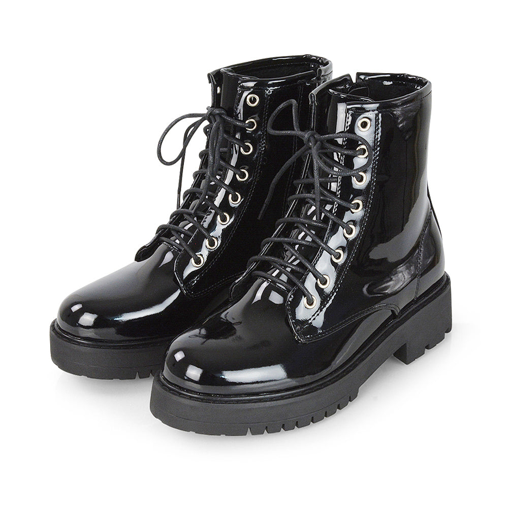 Black Patent UK 4 | EU 37 | US 6 | XY London