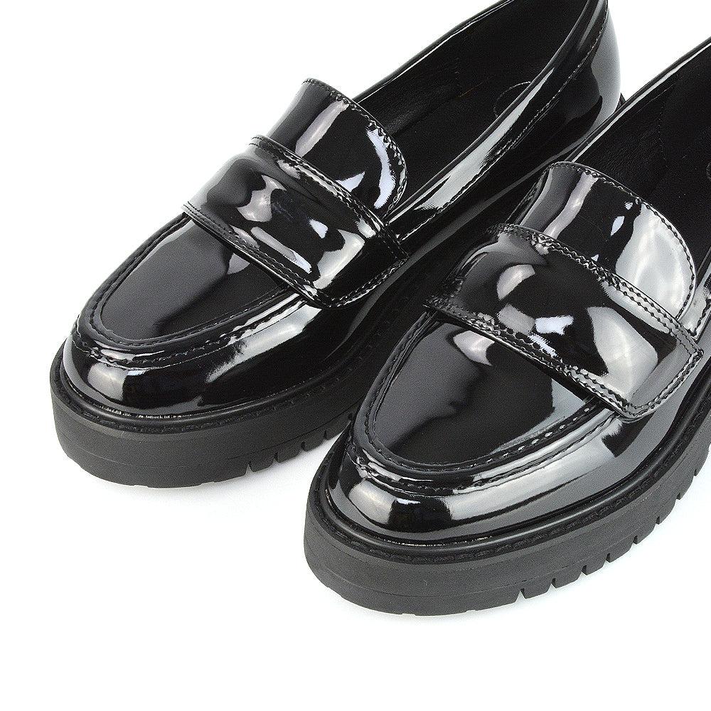 Black Patent UK 8 | EU 41 | US 10 | XY London