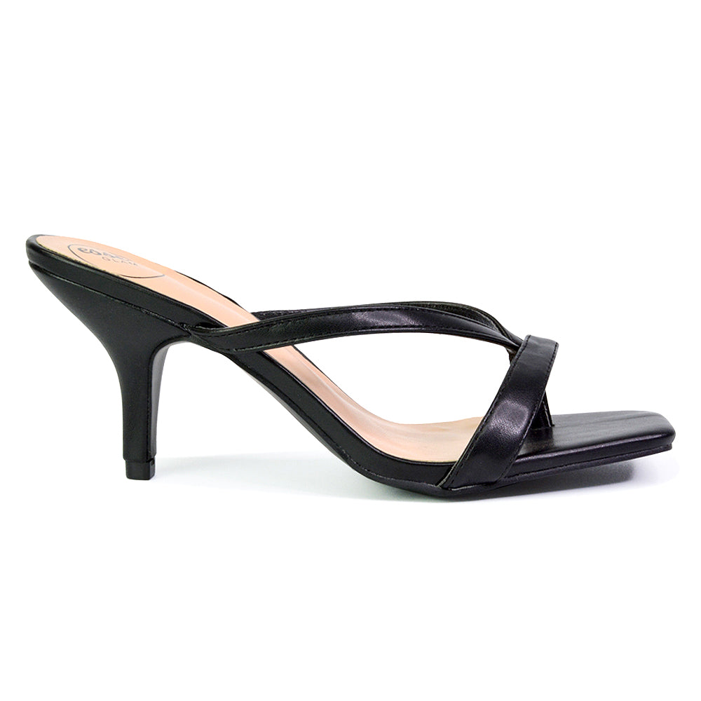 Black Patent UK 5 | EU 38 | US 7 | XY London