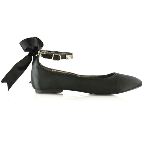 Black Satin UK 7 | EU 40 | US 9 | XY London