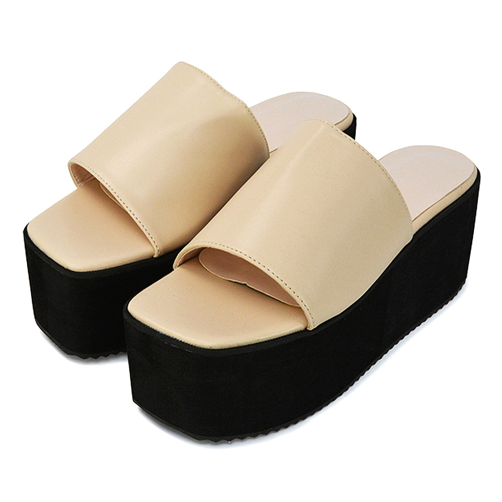 Kaiya Square Toe Slip on Flatform Sandal Slides in Gold