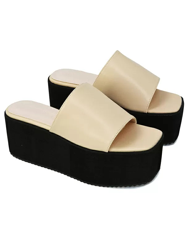 Kaiya Square Toe Slip on Flatform Sandal Slides in Gold