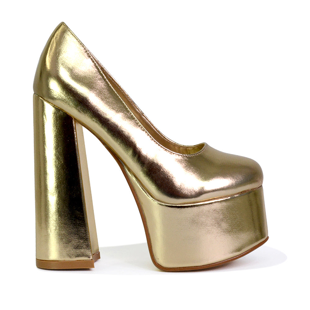 Kiwi Chunky Block Super High Heel Statement Closed Toe Platform Court Shoes in Gold