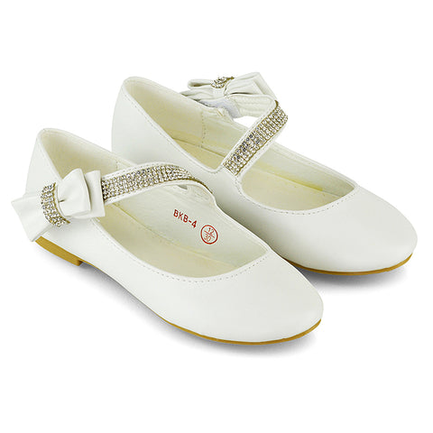 Lilo Kids Flat Bow Detail Diamante Embellished Detail Front Strap Wedding Ballerina Pump Shoes In Ivory