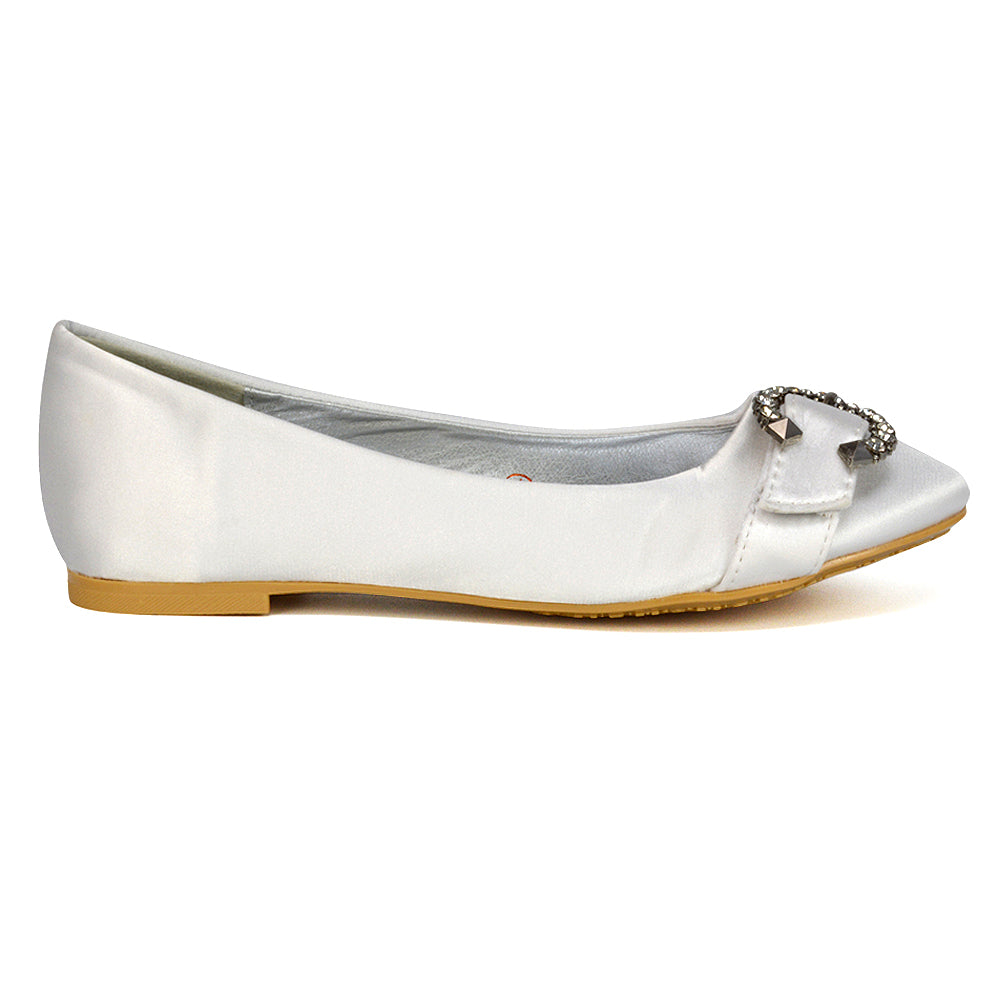 Ferne Diamante Broach Detail Flat Ballerina Bridal Pump Shoes in Ivory Satin