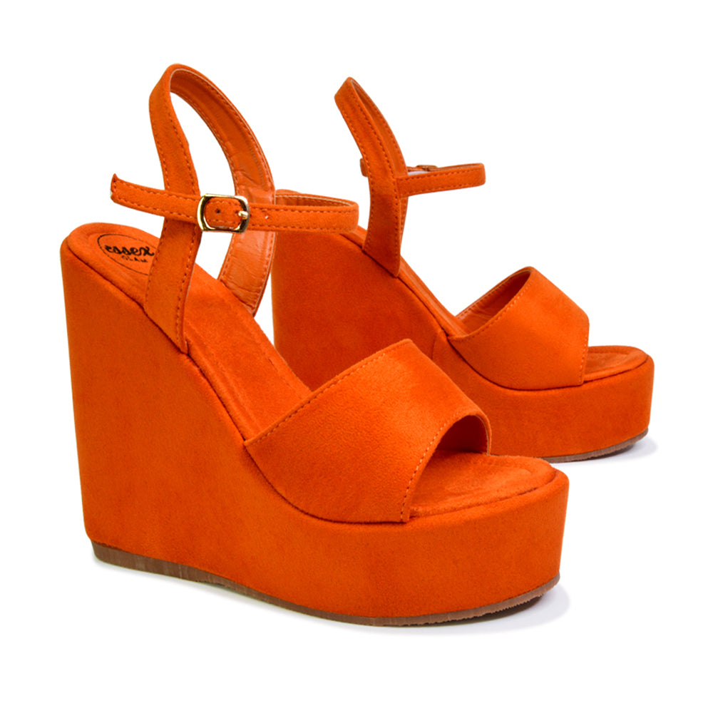 orange wedges