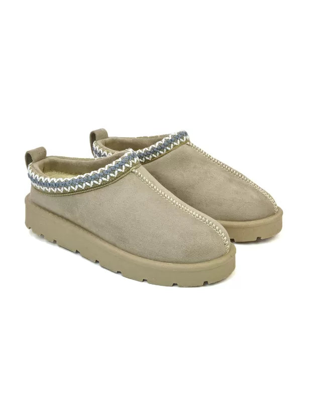 Zoe Aztec Faux Fur Slip On Winter Micro Slippers In Sand