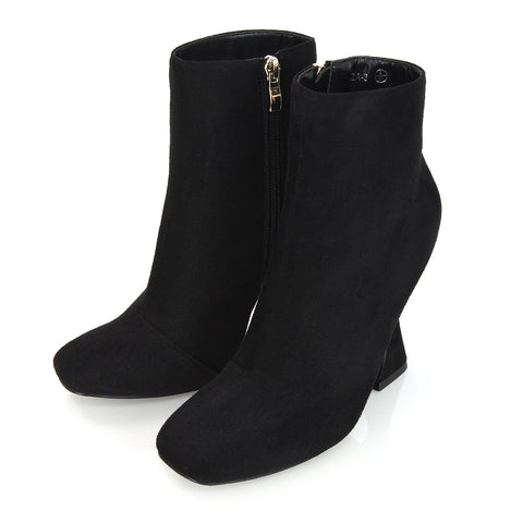 Black Faux Suede UK 8 | EU 41 | US 10 | XY London