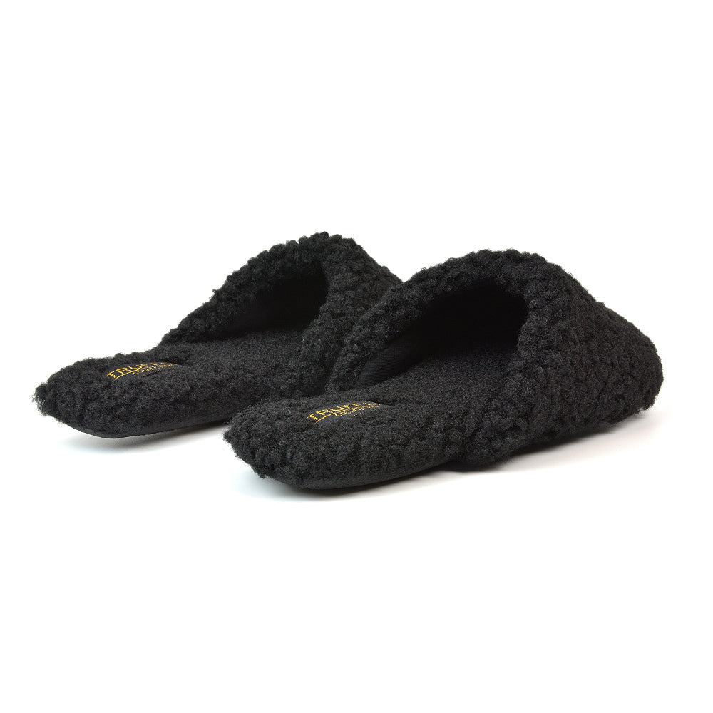 black fluffy slippers