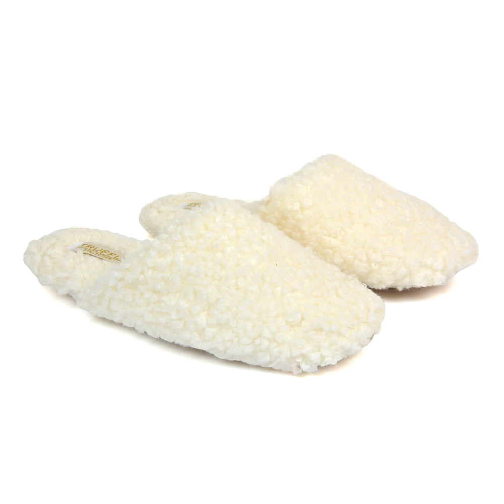 Jody Borg Cosy Slip On Closed Round Toe Mule Flat Slippers in Cream