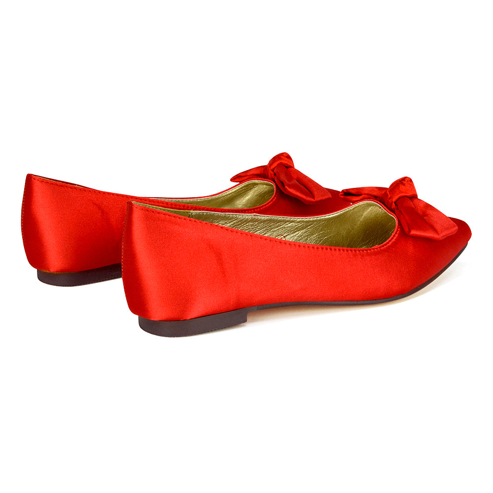 red ballerinas