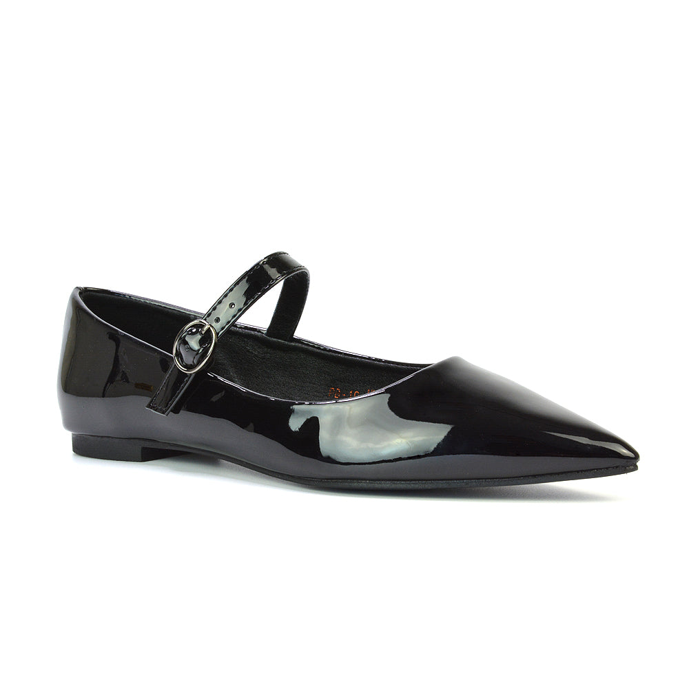 Black Patent UK 7 | EU 40 | US 9 | XY London