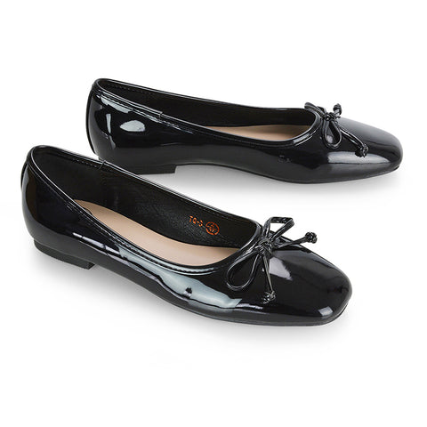 Black Patent UK 4 | EU 37 | US 6 | XY London