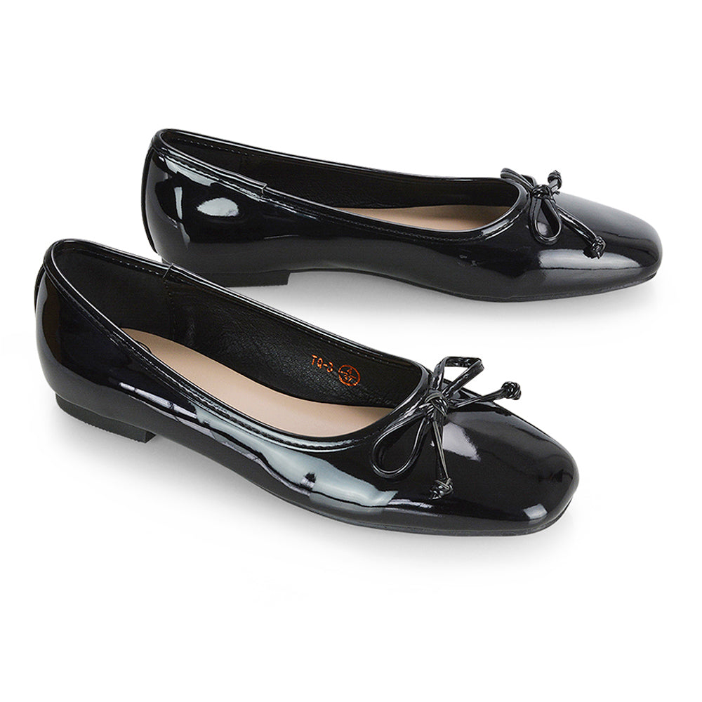 Black Patent UK 3 | EU 36 | US 5 | XY London