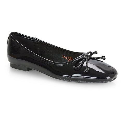 Black Patent UK 4 | EU 37 | US 6 | XY London